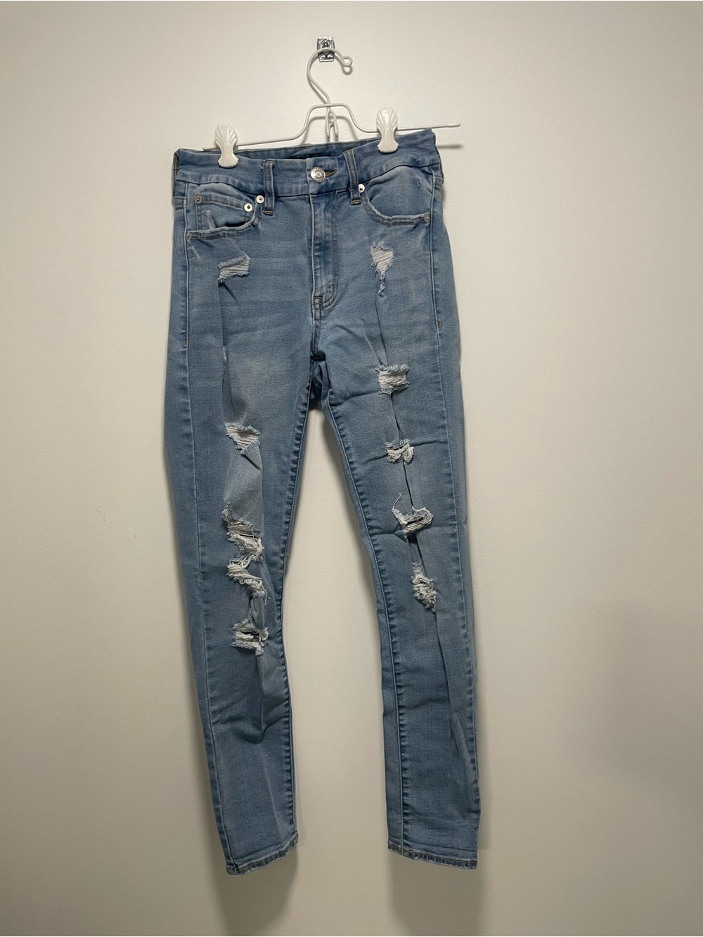 Aeropostale Light Blue Ripped Skinny Jeans